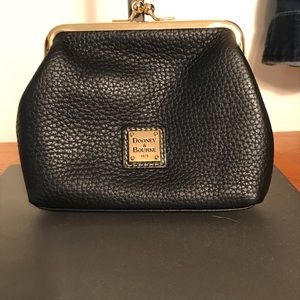Dooney & Bourke coin Wallet